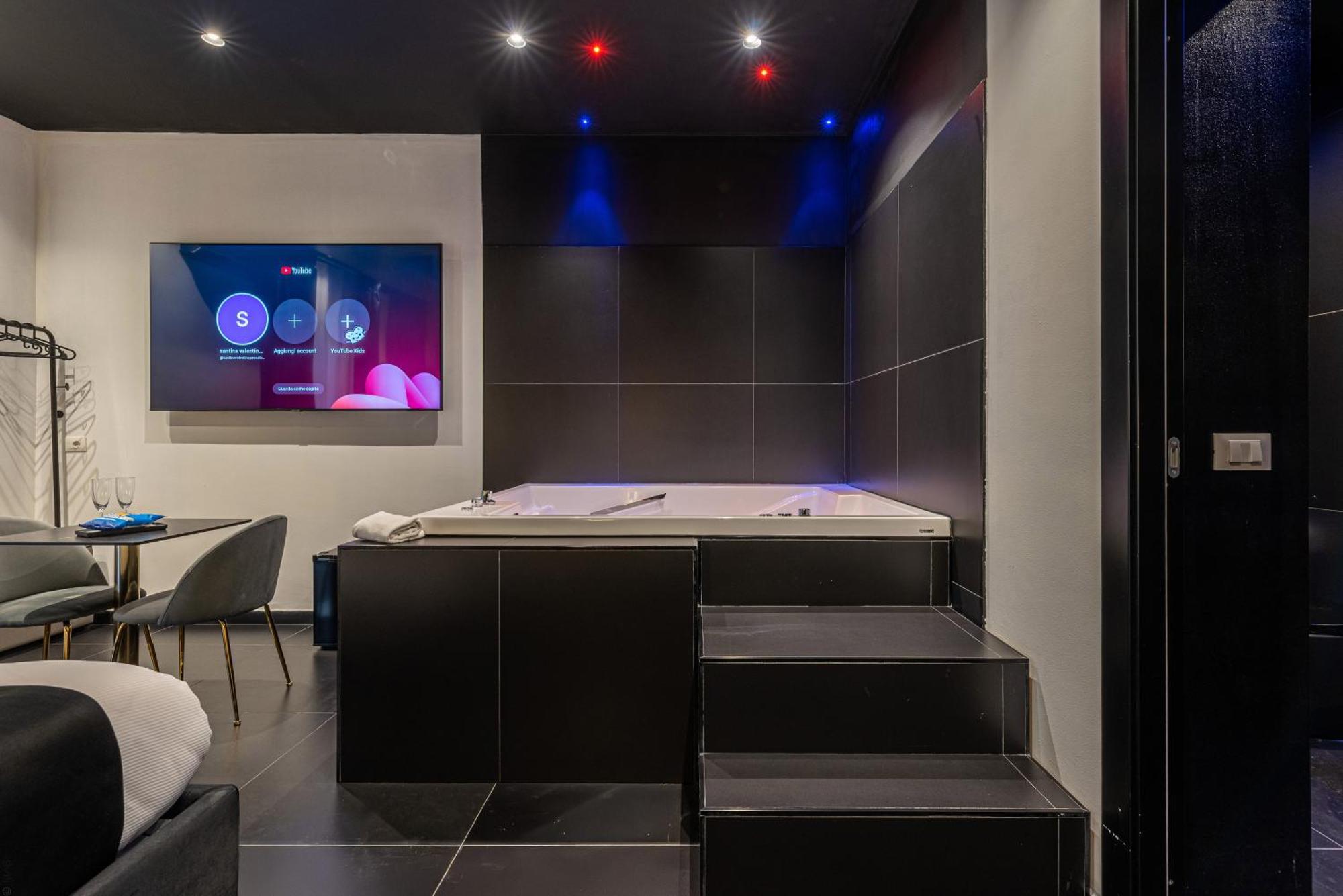 Maximum Hub Suite&Spa パレルモ エクステリア 写真